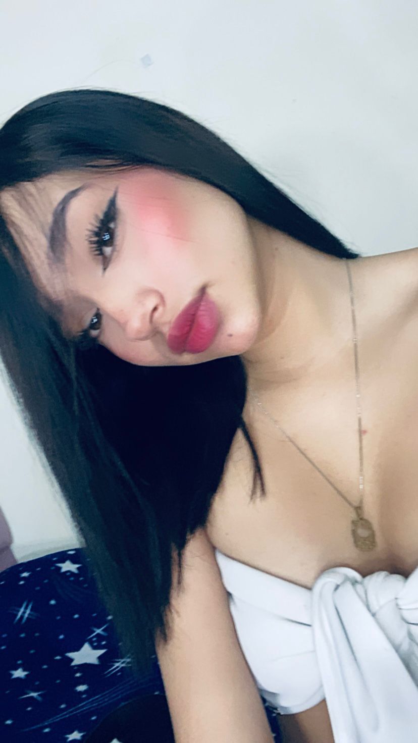 meliangel_18 from Jerkmate