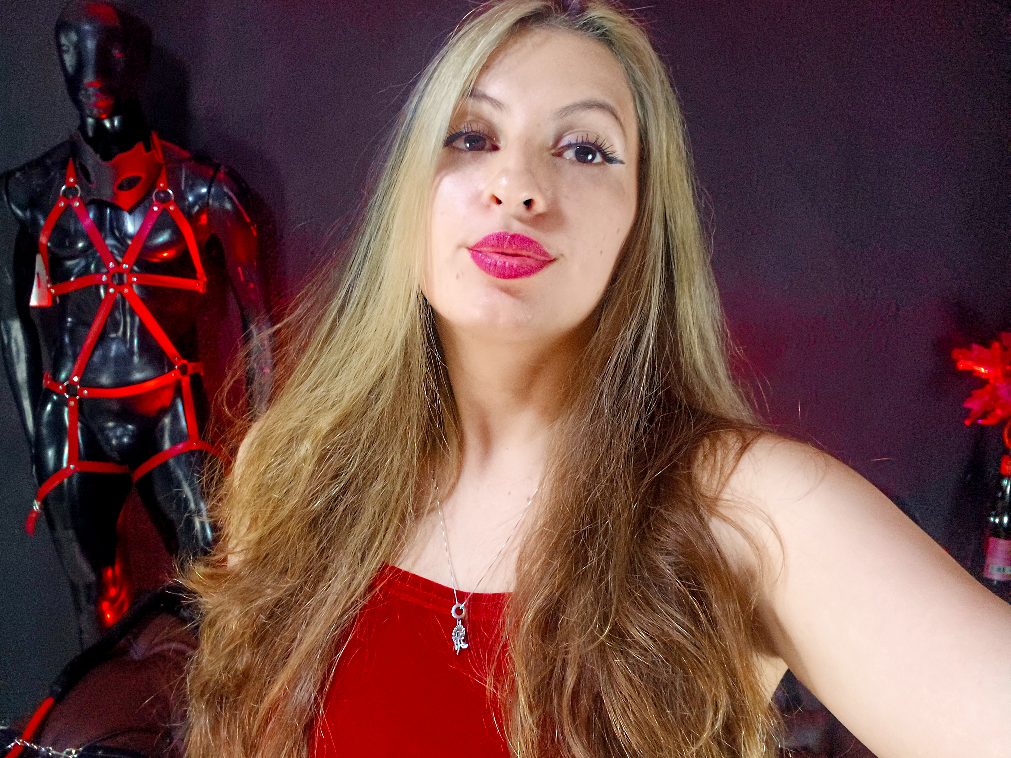 dominaleila from Jerkmate