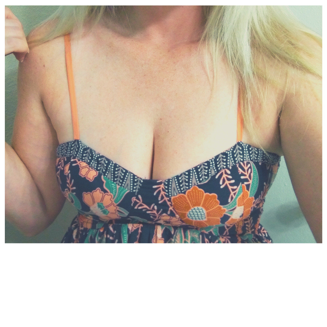 lovesarachristine from Jerkmate