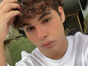 Dani_angels