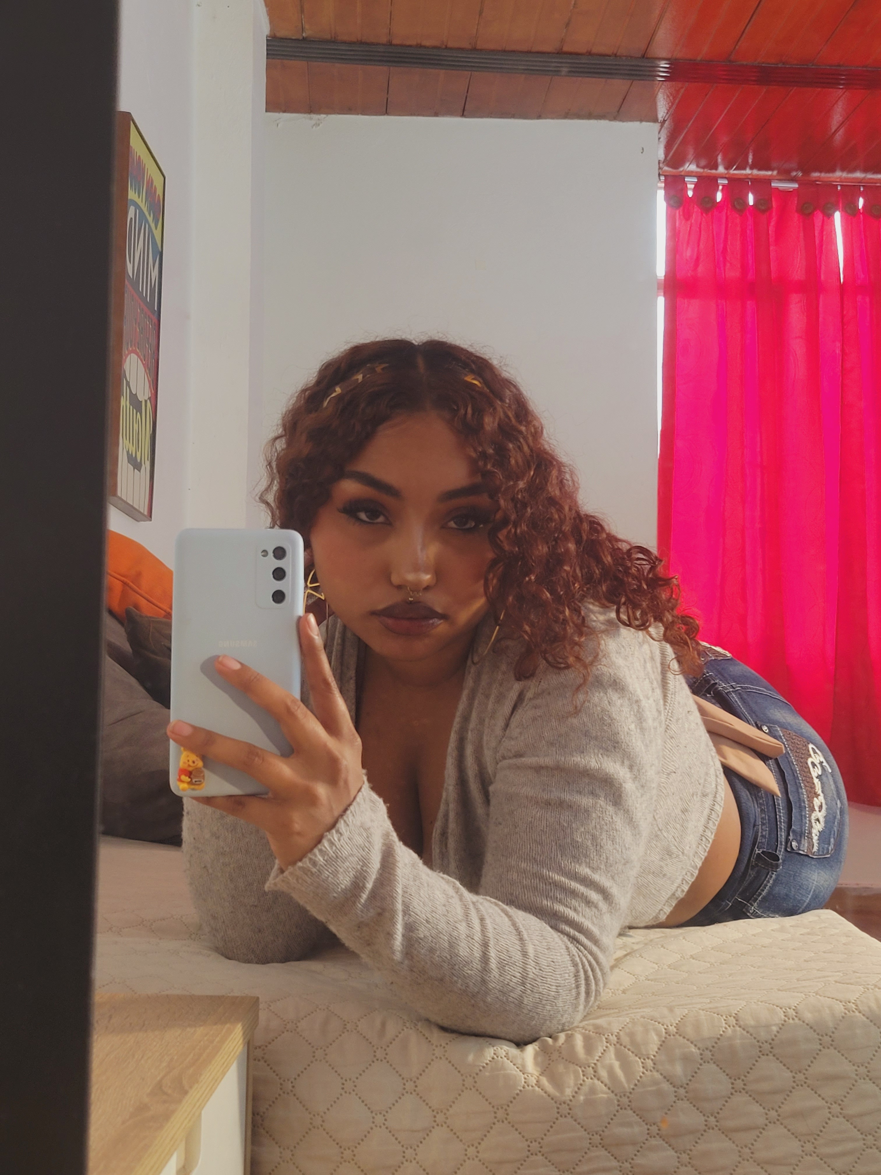 honeyybrowny from Jerkmate