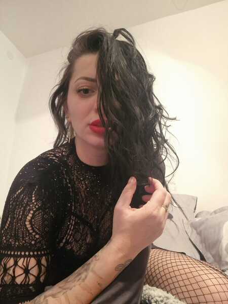 sonyarayne from Jerkmate