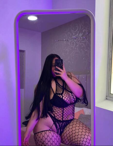 emilia_milk from Jerkmate