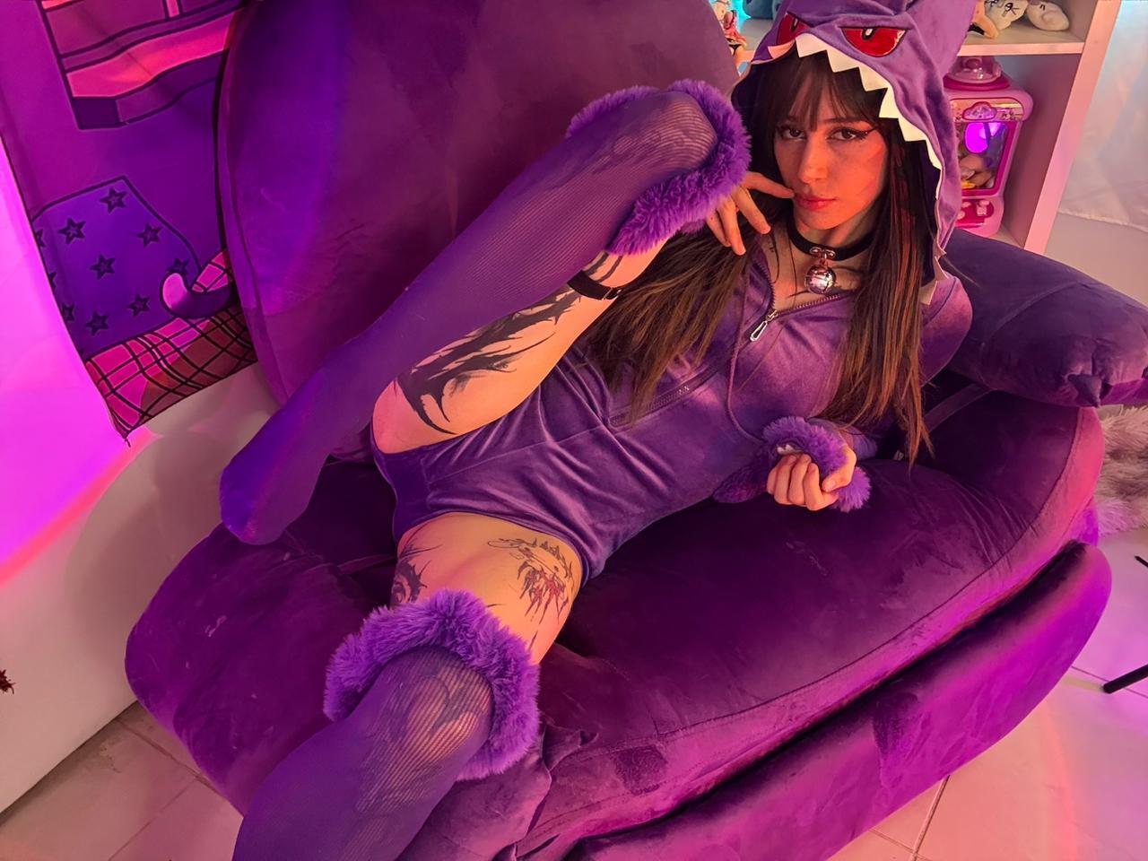 missgaru from Jerkmate