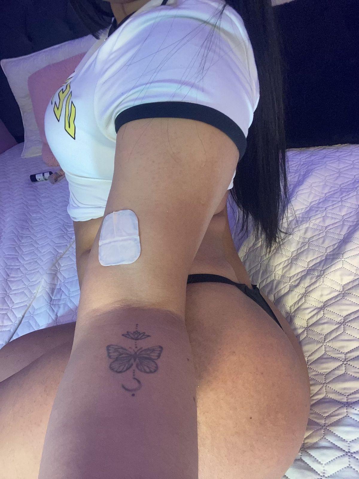 danielaangelina from Jerkmate