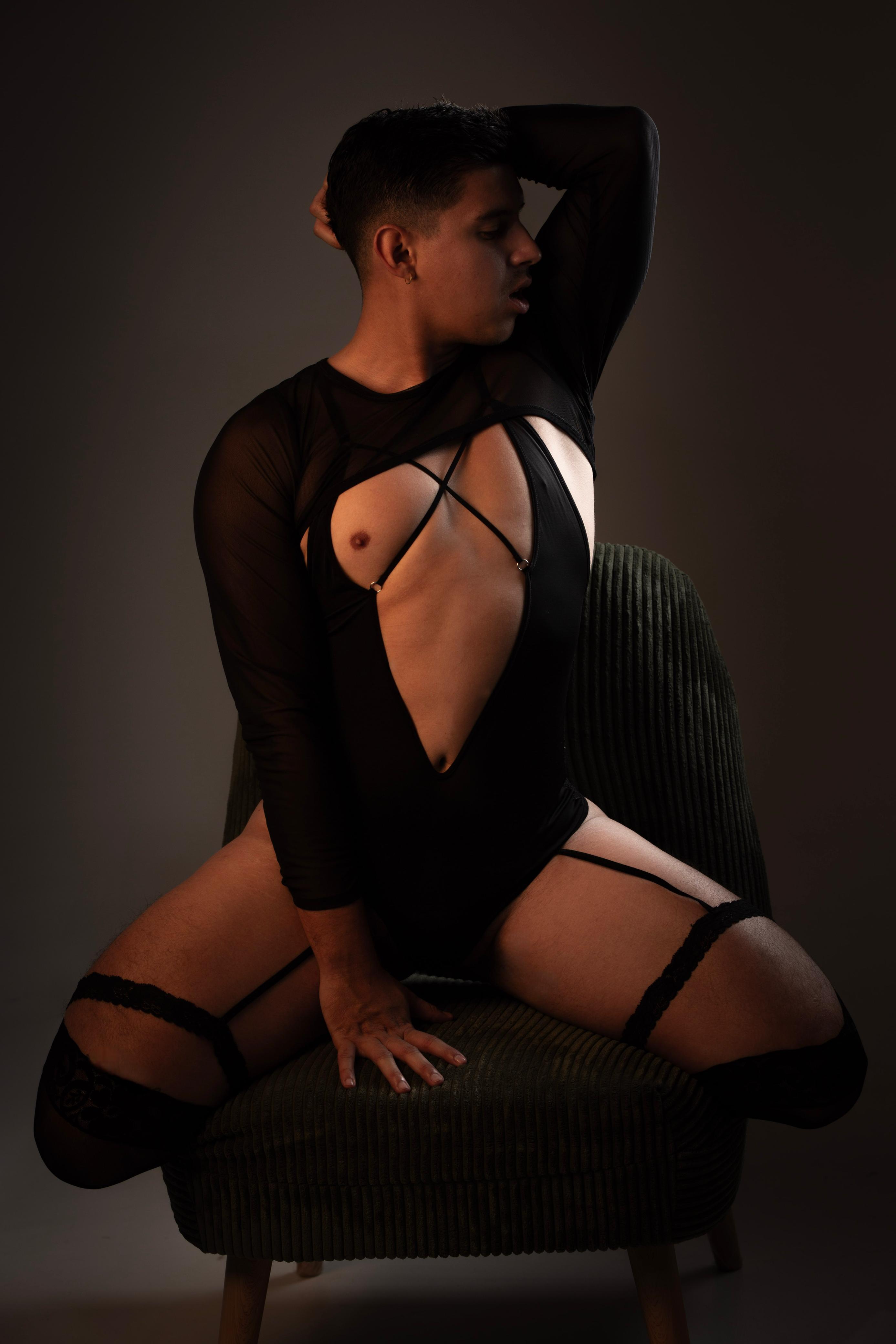 victor_vixenn from Jerkmate