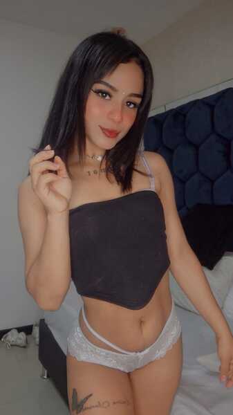 vanessa_crimsonf from Jerkmate
