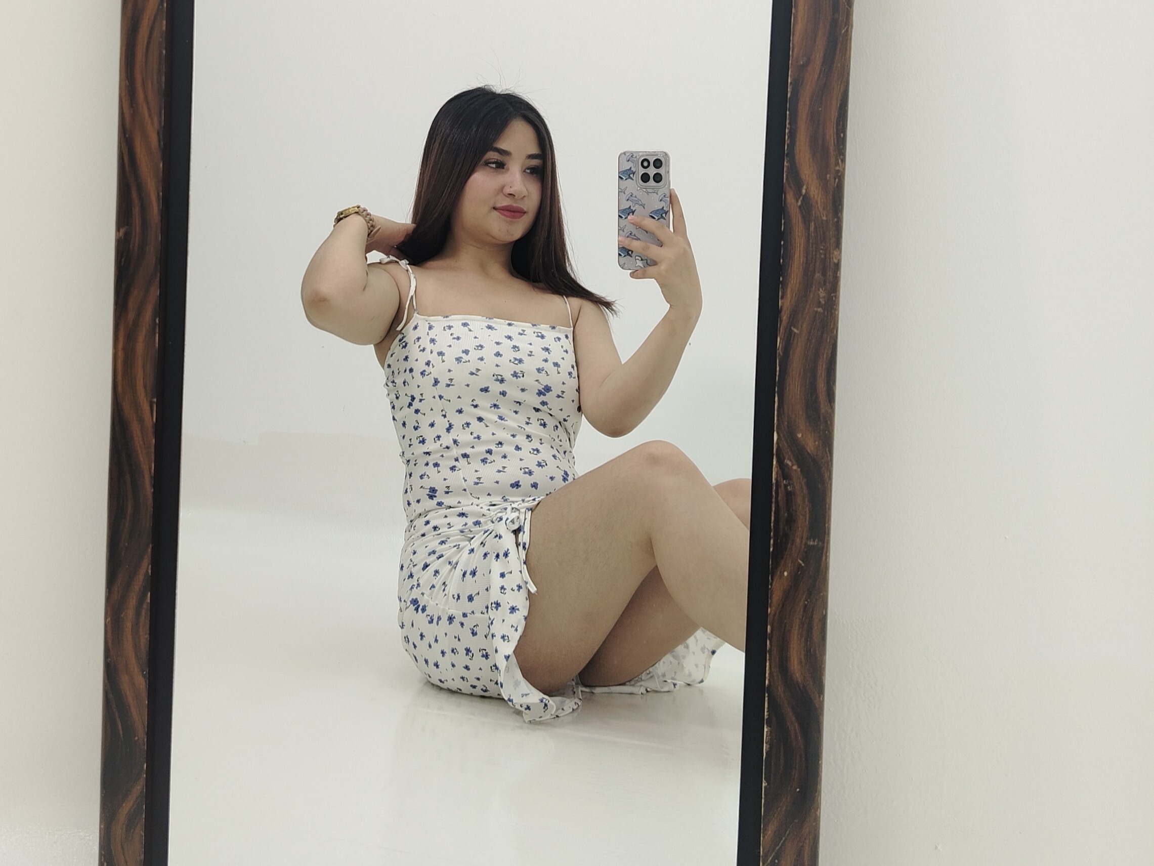 Julhiana photo 3