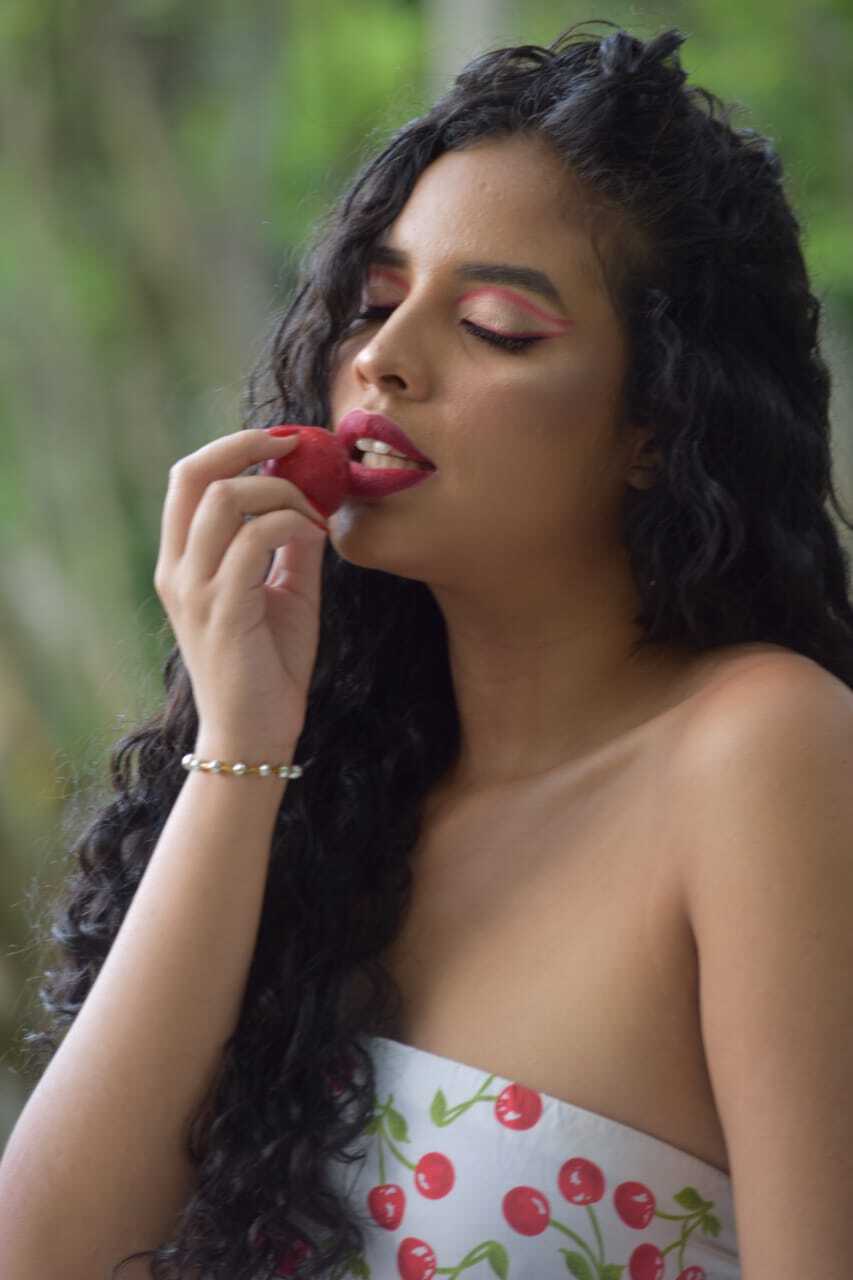 ARIANNACUTE
