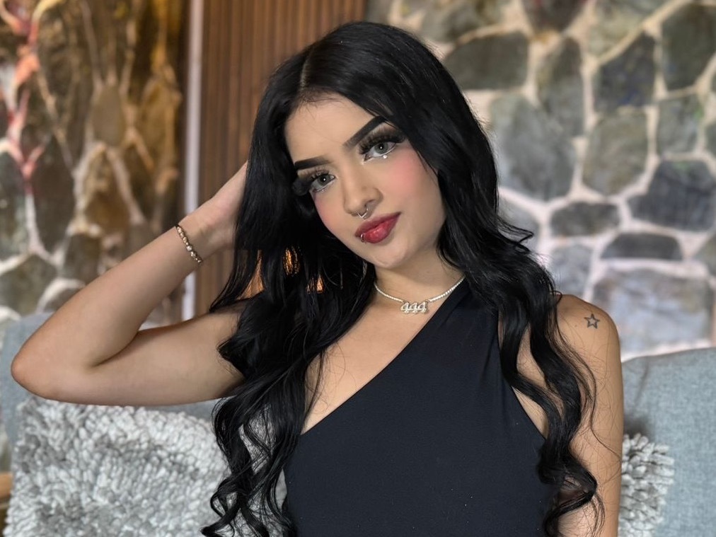 becky_gb from Jerkmate