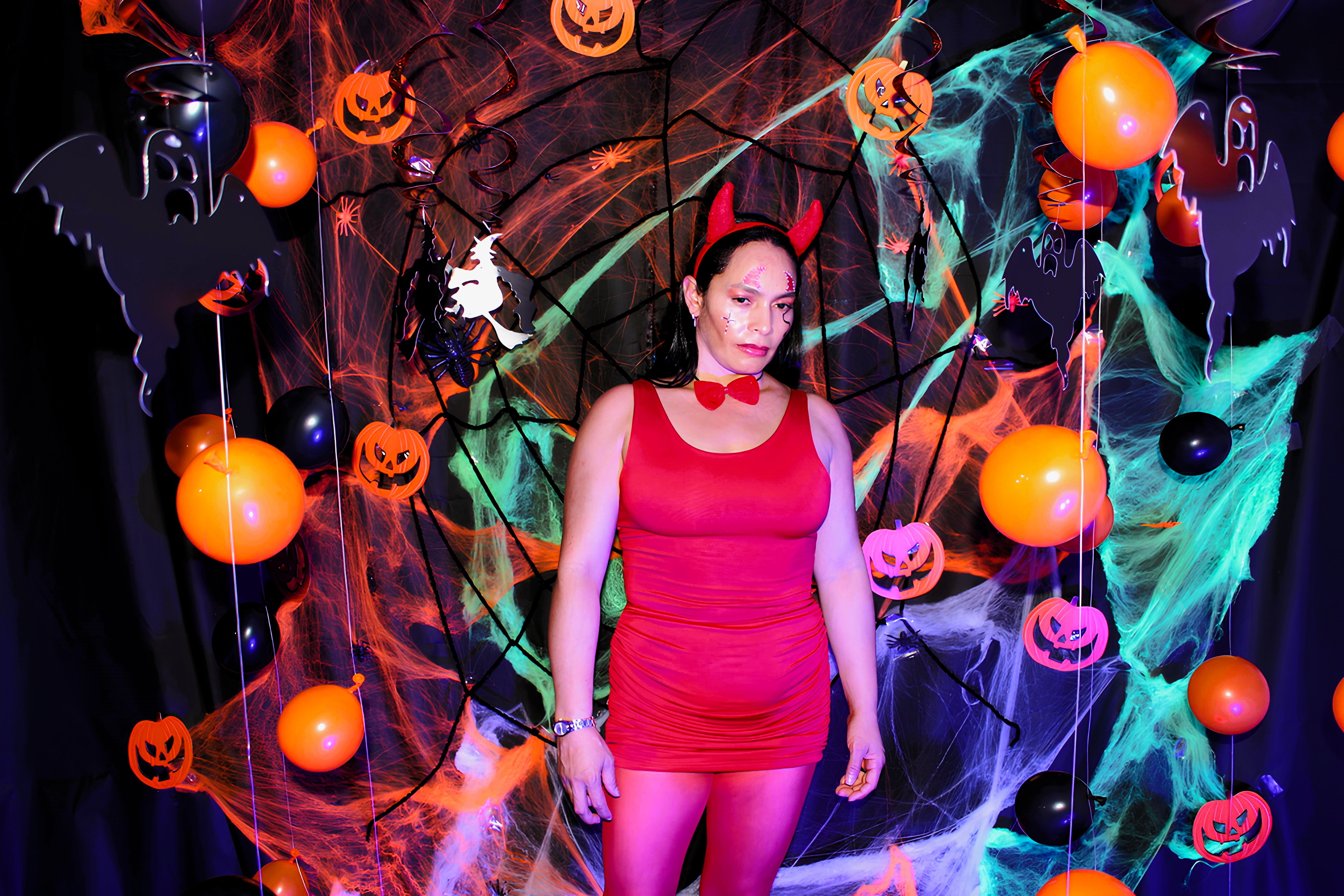 lucianaramirez18 from Jerkmate