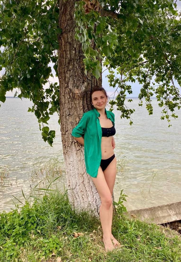 naturalaura99 from Jerkmate