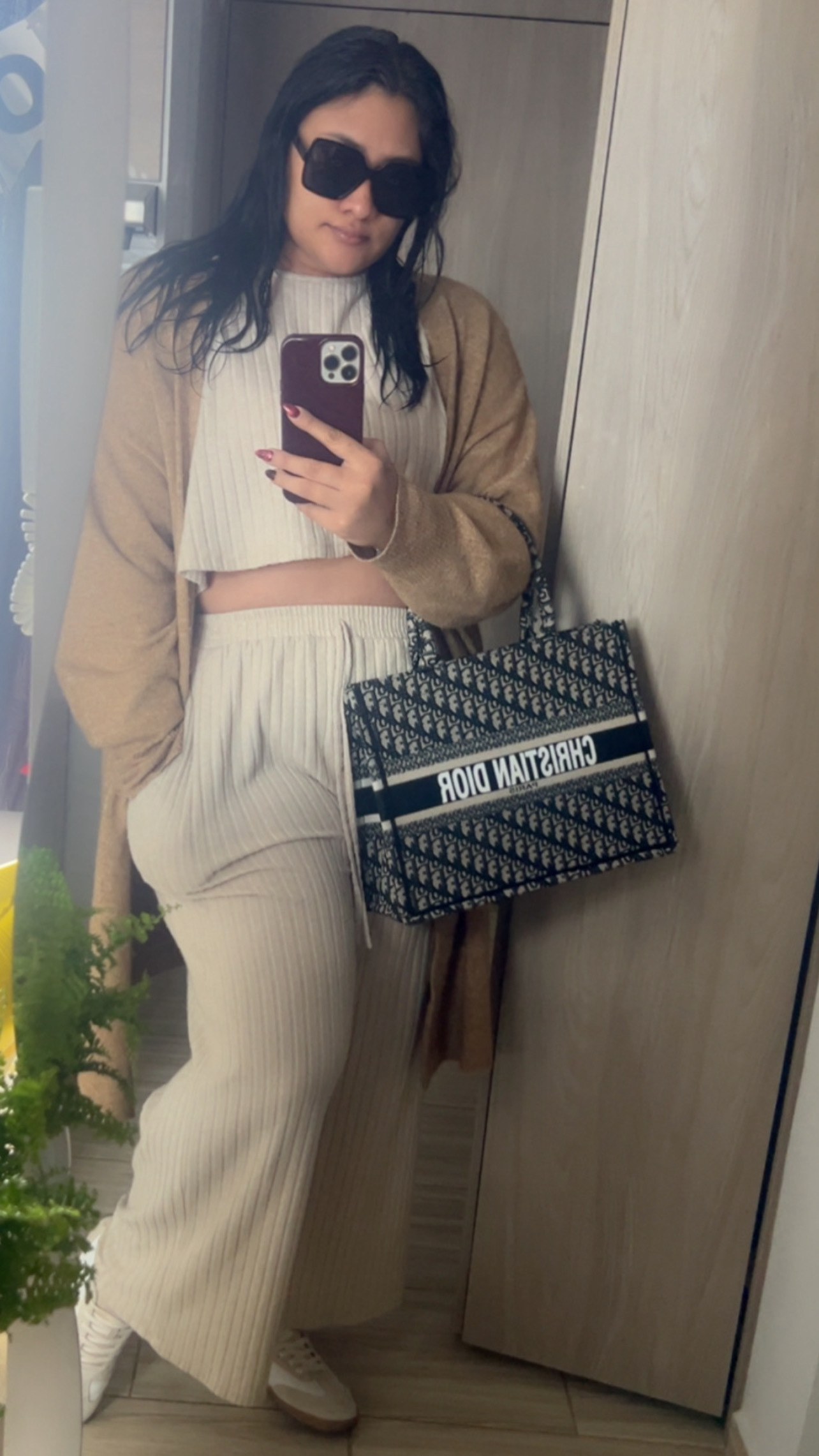 shiararussi from Jerkmate