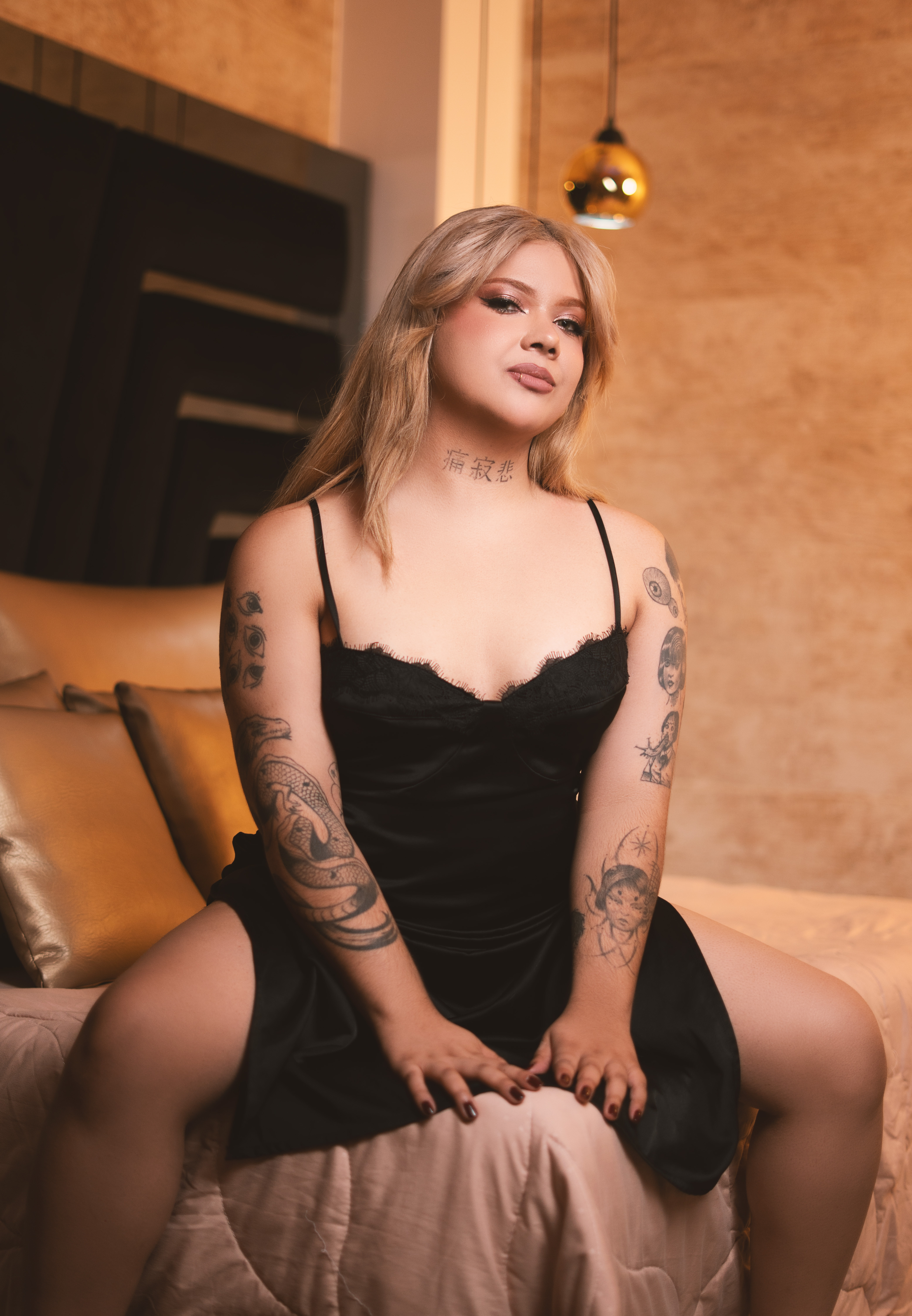 VictoriaSinnclair picture 8