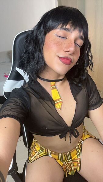 triny from Jerkmate