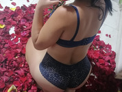 isis_roos_lov pic