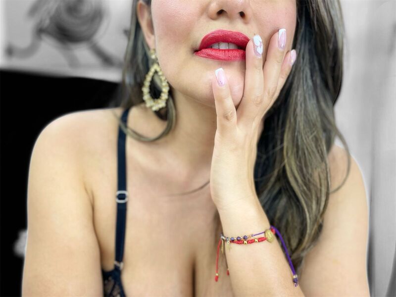 sofiacourt from Jerkmate