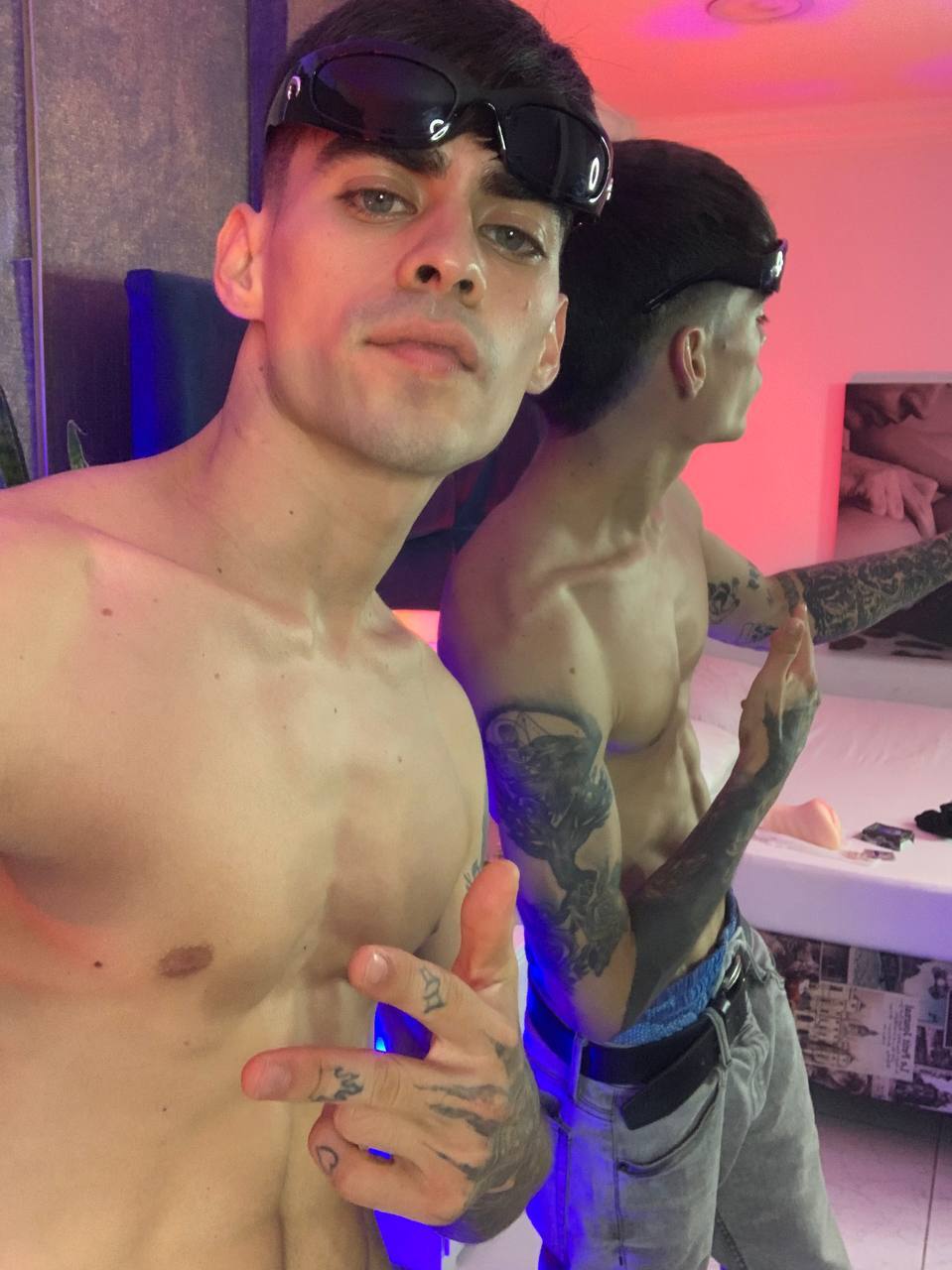 aron_muller from Jerkmate