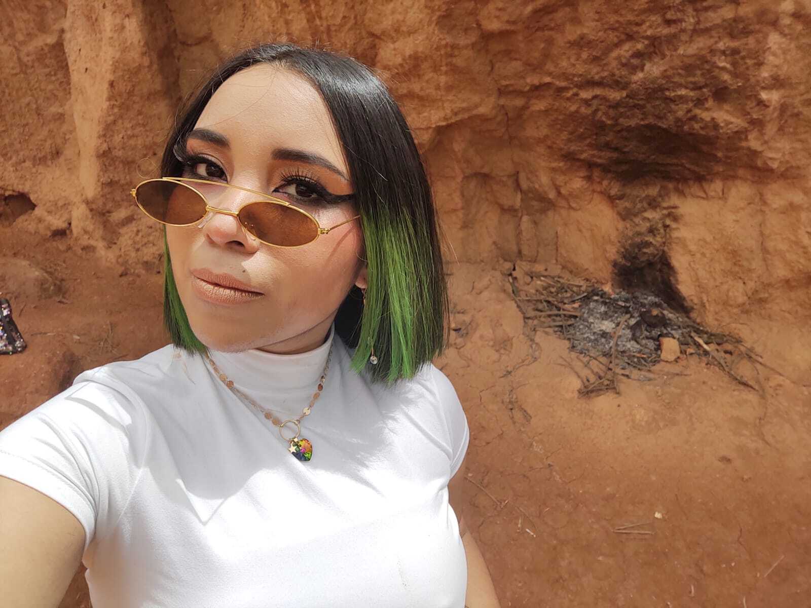 lucianacas from Jerkmate