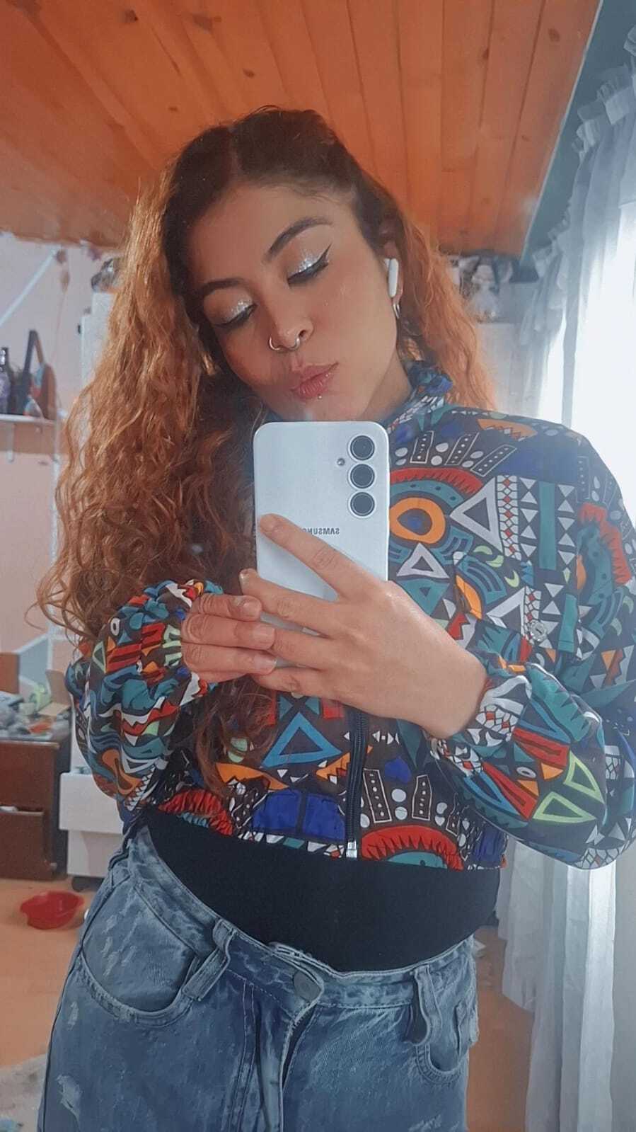 alaialove from Jerkmate