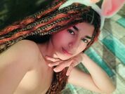 nahomiconnorr photo