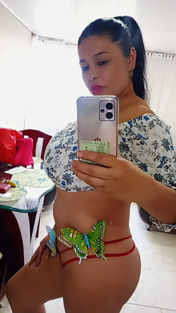 susana33 from Jerkmate