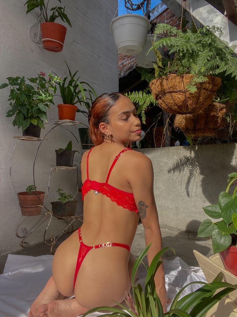AnnieAdaams