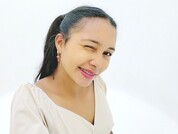 Chat Live with Ehmha  18 year old Amateur Cam Girl from Colombia Photo