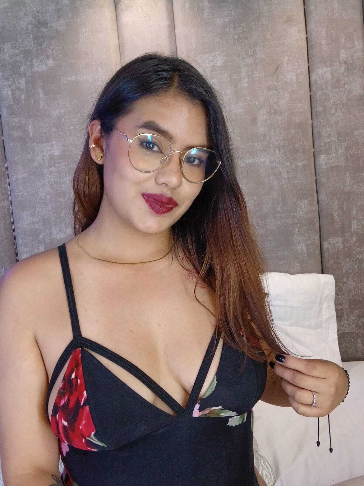 ameliadupontt from Jerkmate