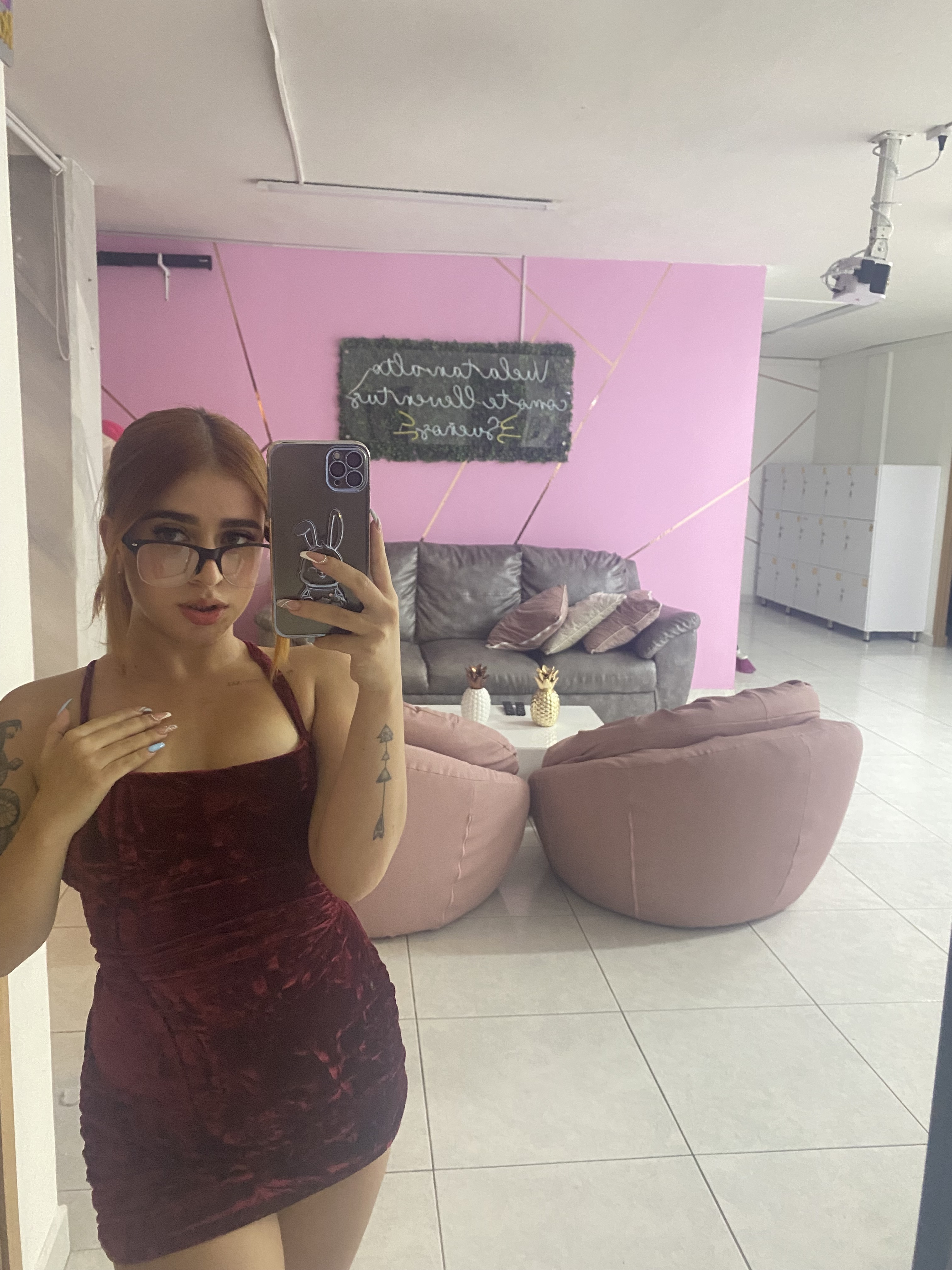 martina_conor from Jerkmate