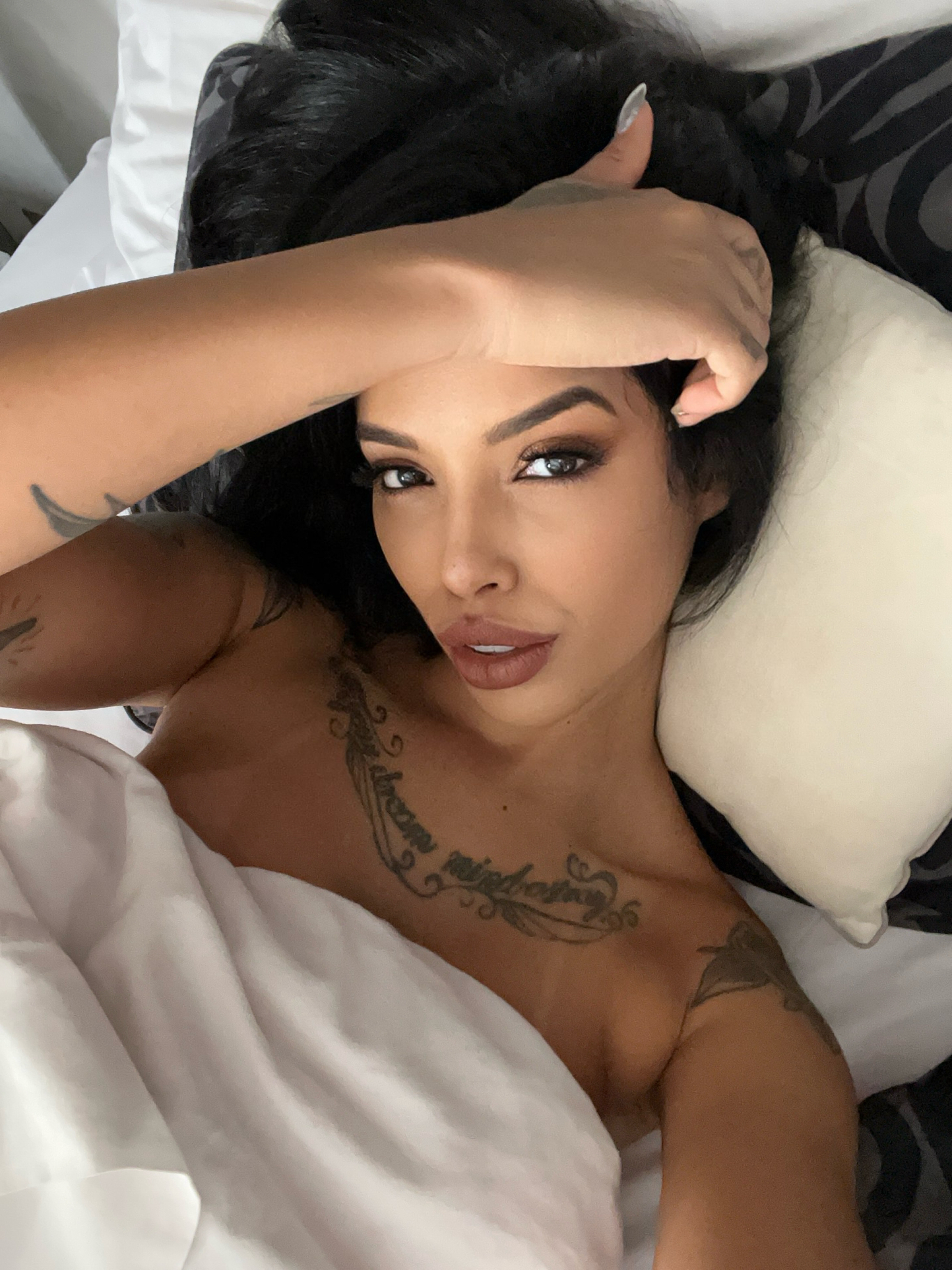 gleiz34dd from Jerkmate