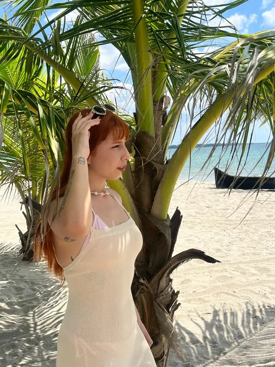 Cloe107 photo 1