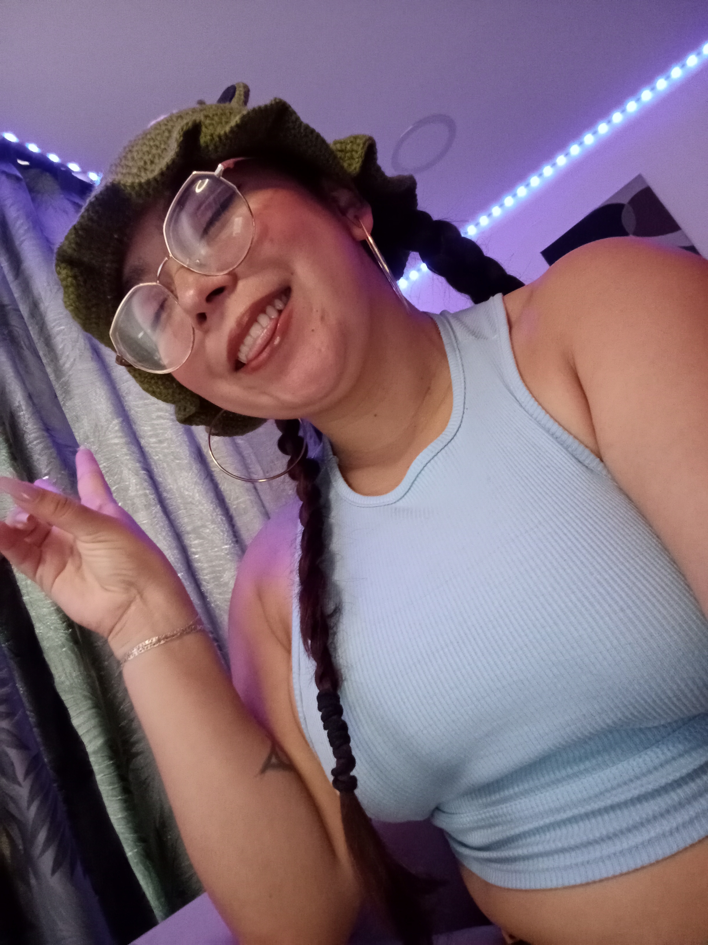 peachlawrence from Jerkmate