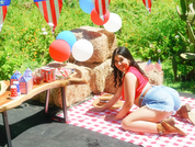 emmilykhan pic