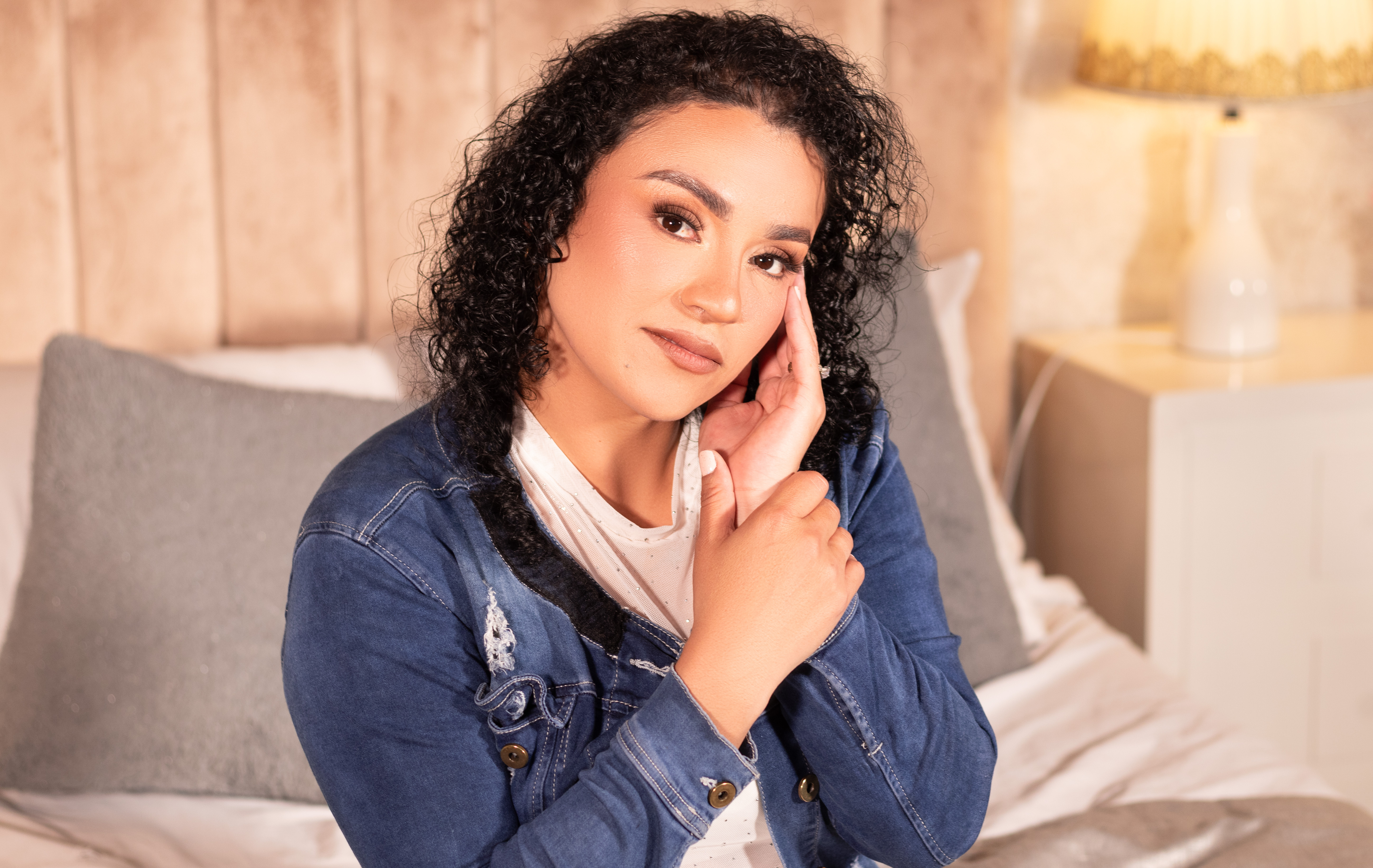 vivianerusso from Jerkmate