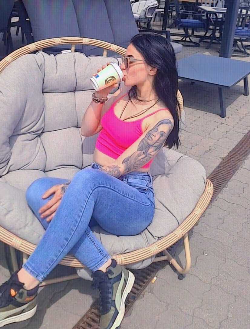 RaniaVibesxx picture 1