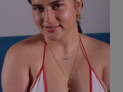 Scarlett_Rossee