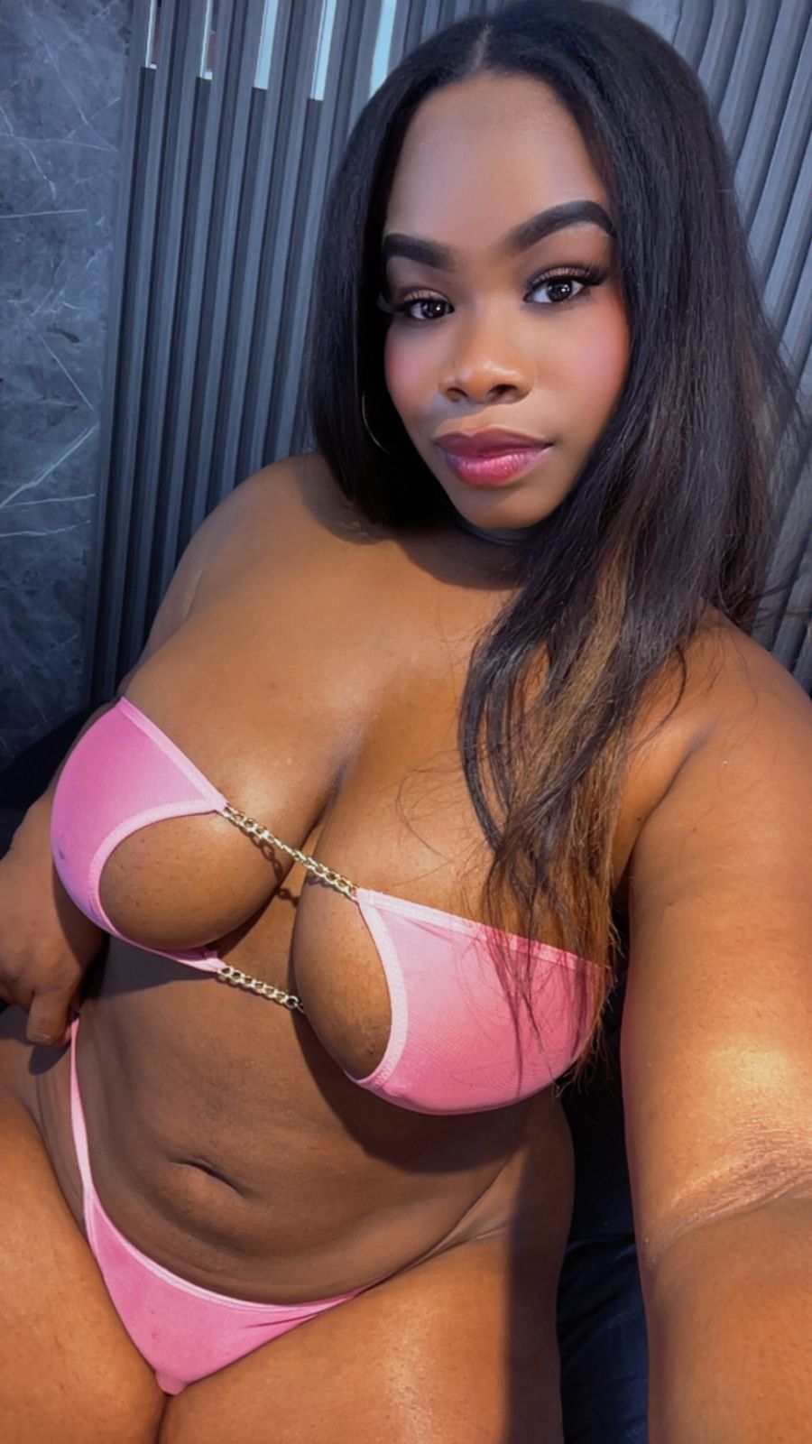 saraievans from Jerkmate