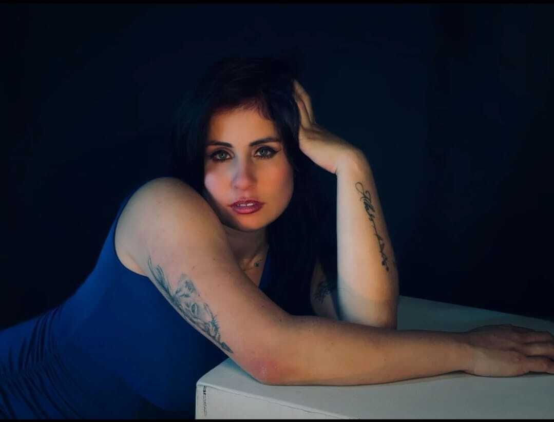 DannaJeinsGolden picture 7