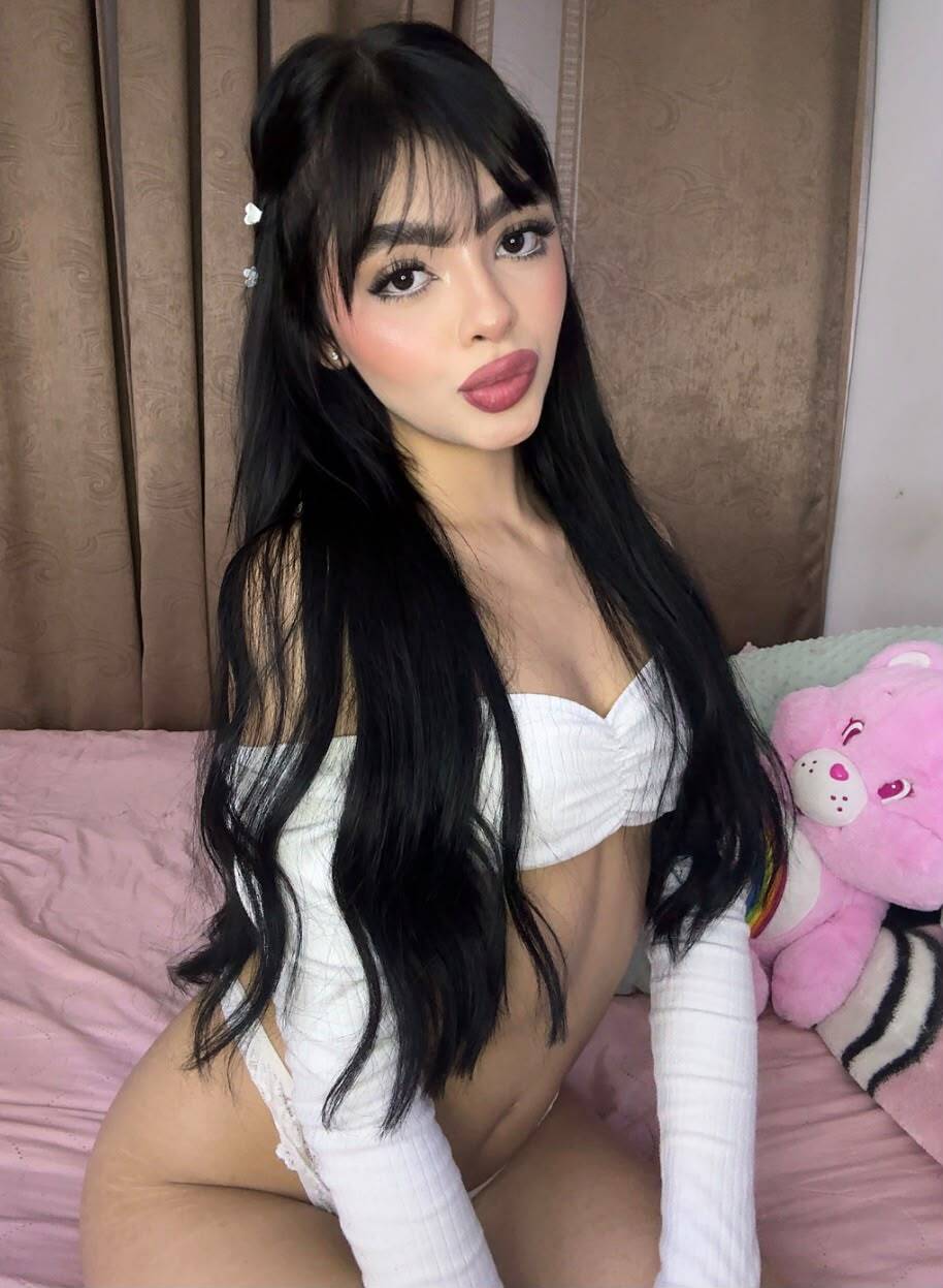 Aurora_Evans