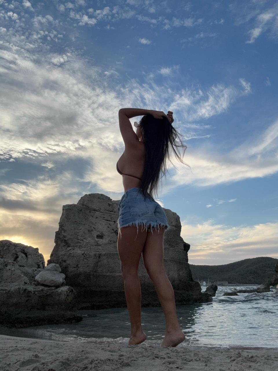 sarahhenson_official from Jerkmate