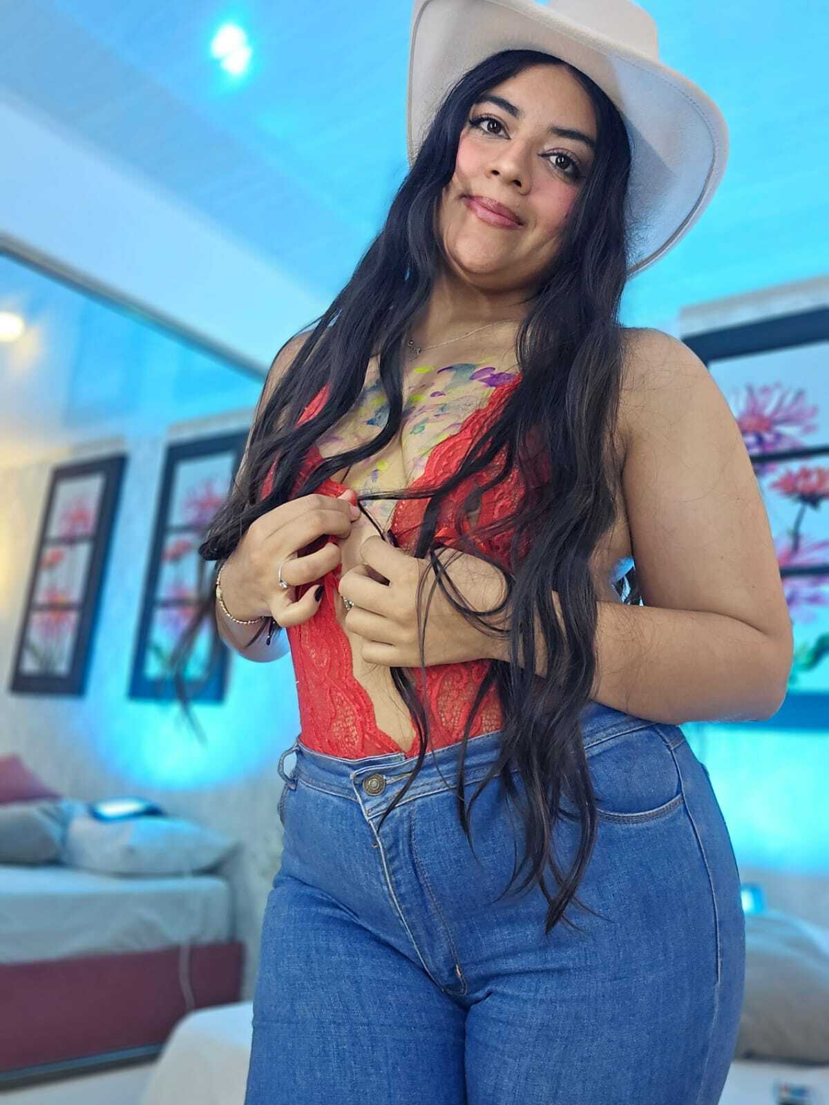 scarlettwhitmore from Jerkmate