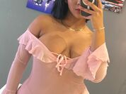 HilaryQueenn
