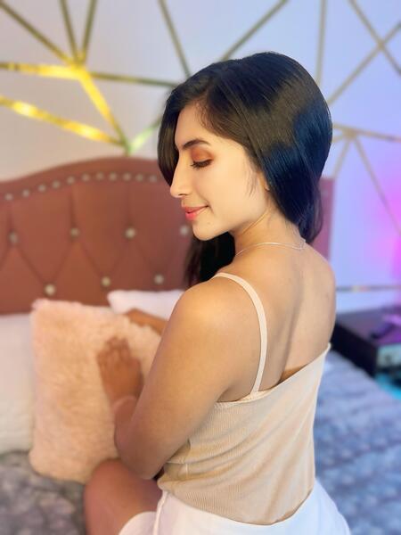 Sophi_Conelly