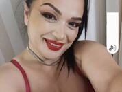 bustyrubi pic