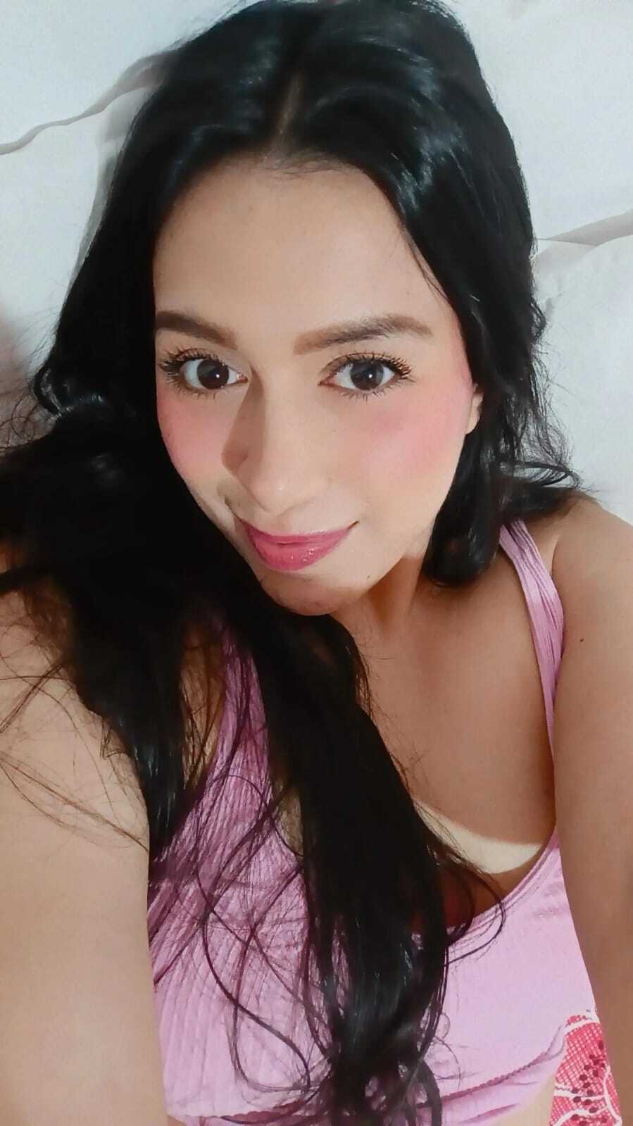 AlondraGomez19