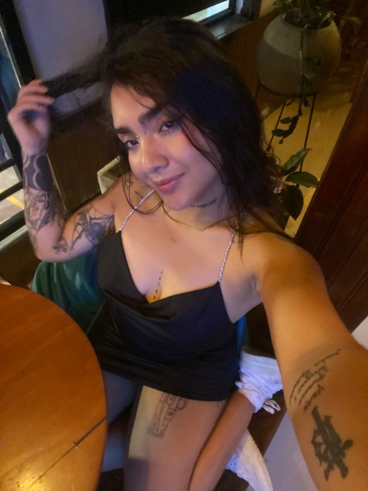 helenaswani from Jerkmate