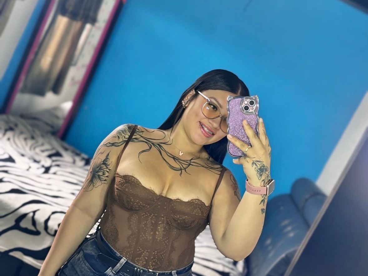 ScaarlettNoirr picture 1