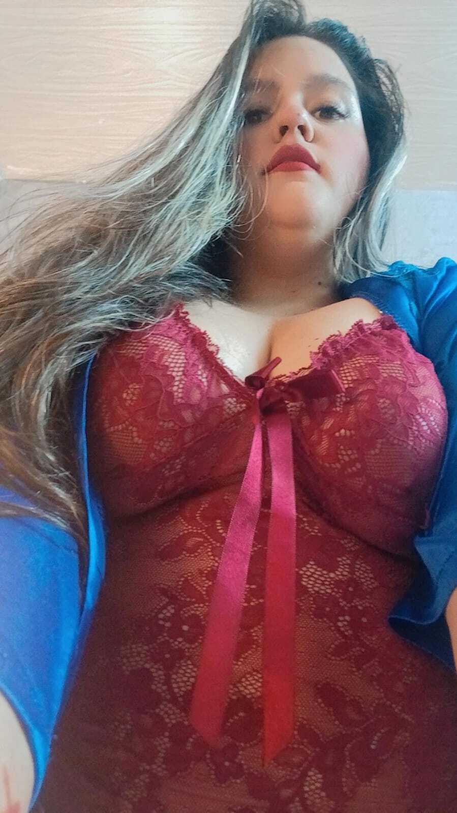 olivafoxx19 from Jerkmate