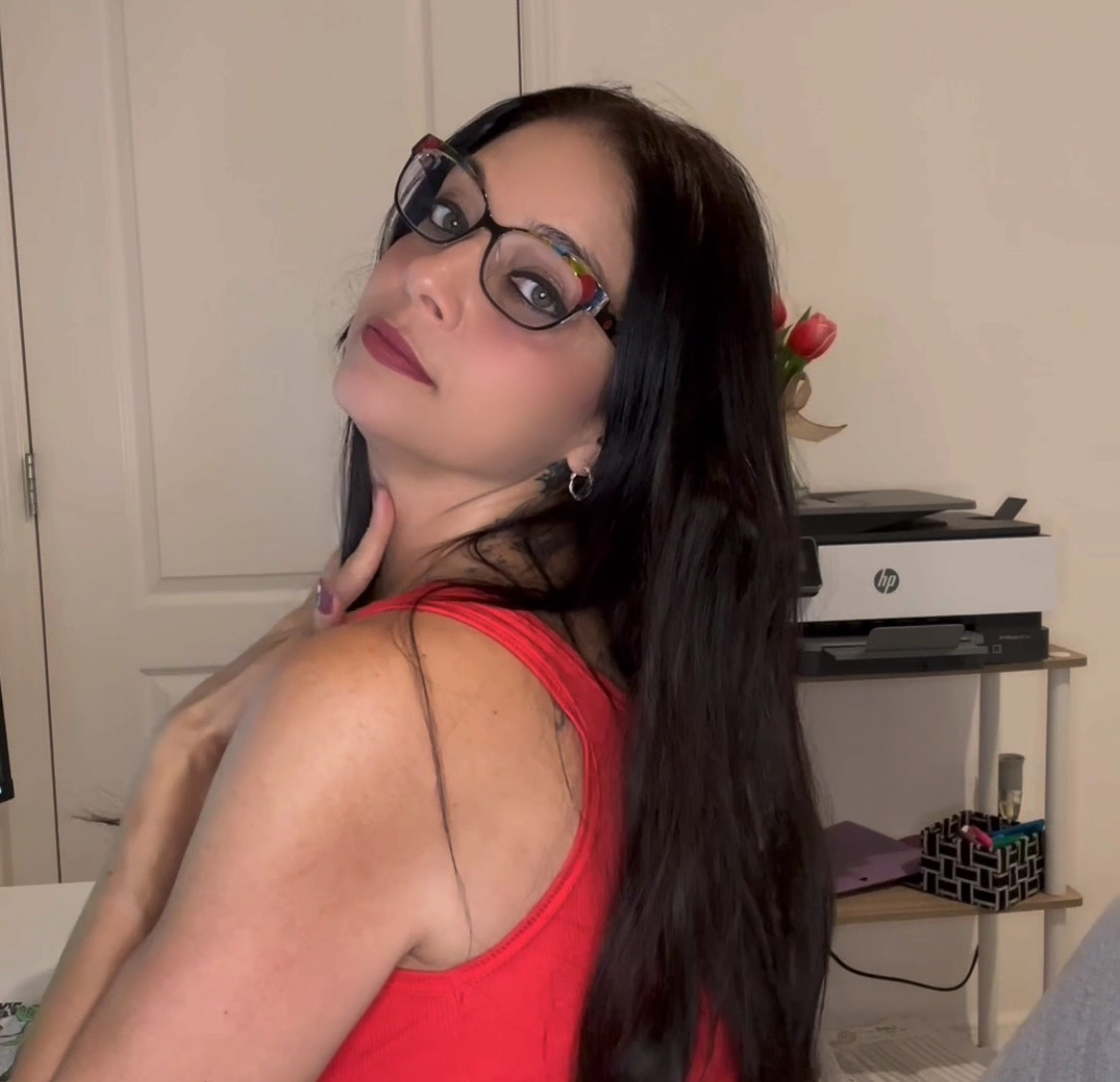 delina_lake from Jerkmate